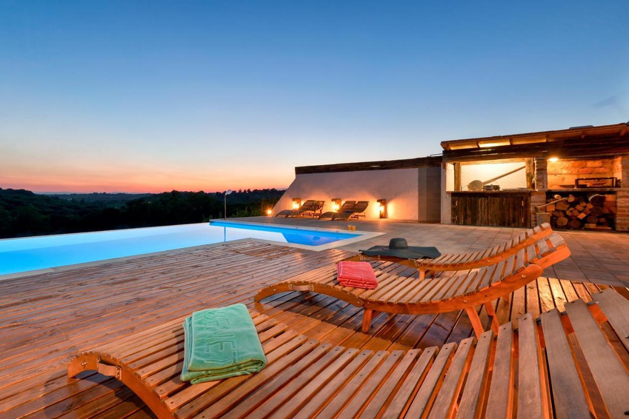 Holiday Home Dika سفيتي مارتن نا موري المظهر الخارجي الصورة