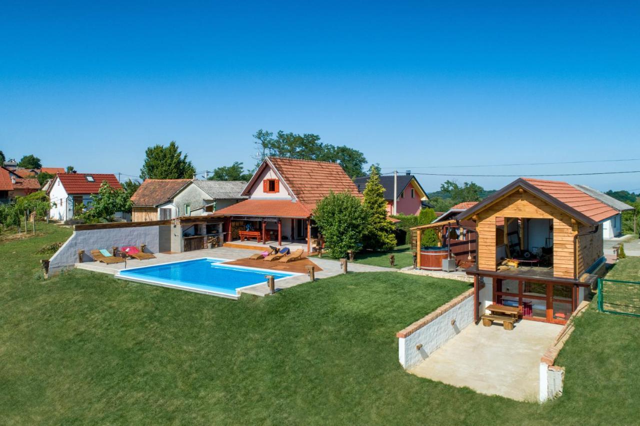 Holiday Home Dika سفيتي مارتن نا موري المظهر الخارجي الصورة