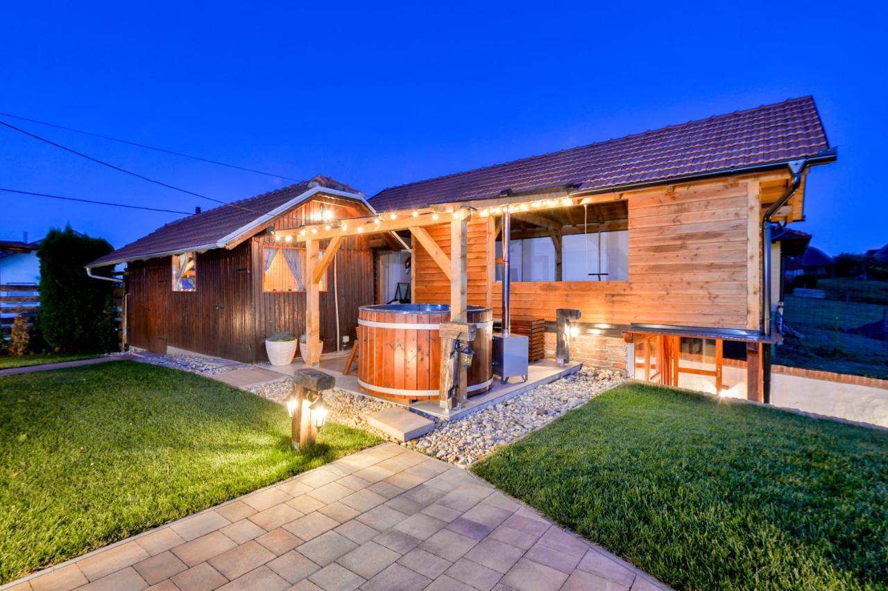 Holiday Home Dika سفيتي مارتن نا موري المظهر الخارجي الصورة