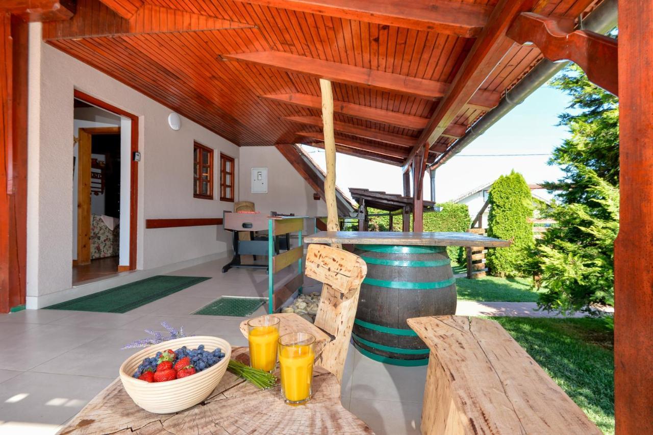 Holiday Home Dika سفيتي مارتن نا موري المظهر الخارجي الصورة