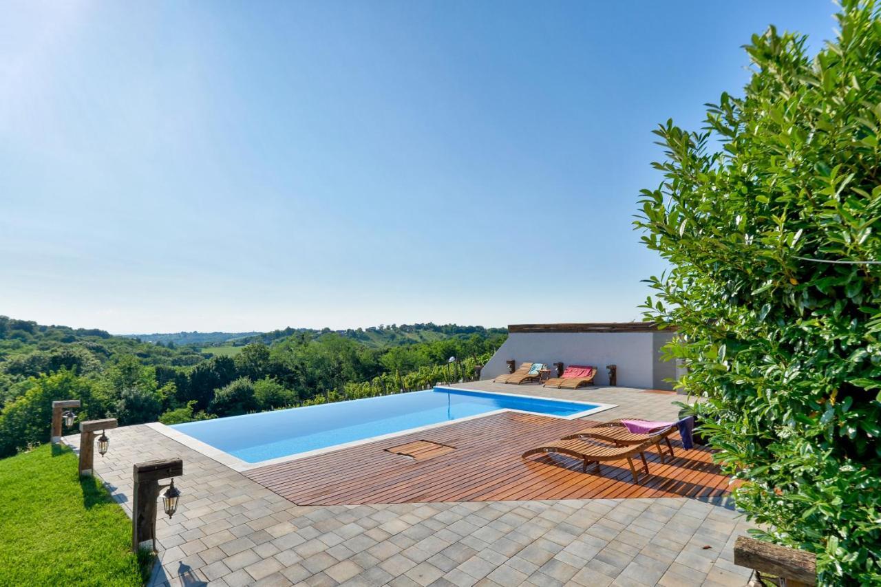 Holiday Home Dika سفيتي مارتن نا موري المظهر الخارجي الصورة