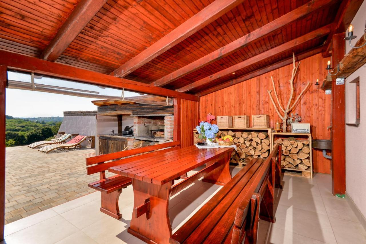 Holiday Home Dika سفيتي مارتن نا موري المظهر الخارجي الصورة